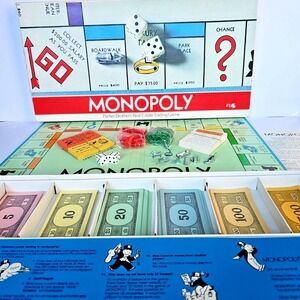 1975 Monopoly Game by Parker Brothers Complete in‎ Very Good Condition 1975